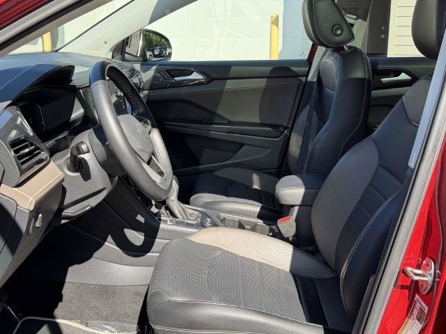 Used 2023 Volkswagen Taos SEL AWD/4WD image 14