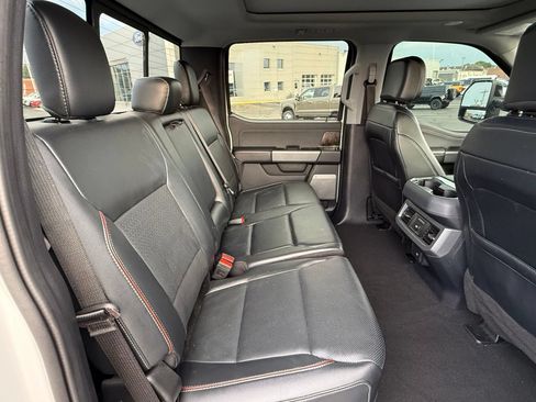 Used 2024 Ford F250 Lariat w/ Lariat Ultimate Package AWD/4WD image 15