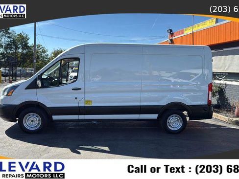 Used 2019 Ford Transit 150 148 Medium Roof image 4
