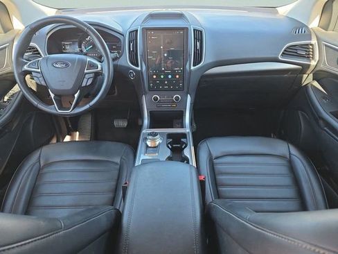 Used 2023 Ford Edge SEL image 11