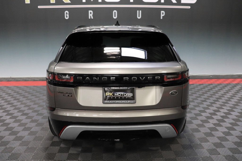 Used 2018 Land Rover Range Rover Velar R-Dynamic SE AWD/4WD image 7