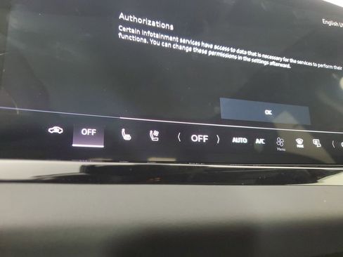 Used 2025 Audi A5 2.0T Premium Plus w/ Premium Plus AWD/4WD image 30