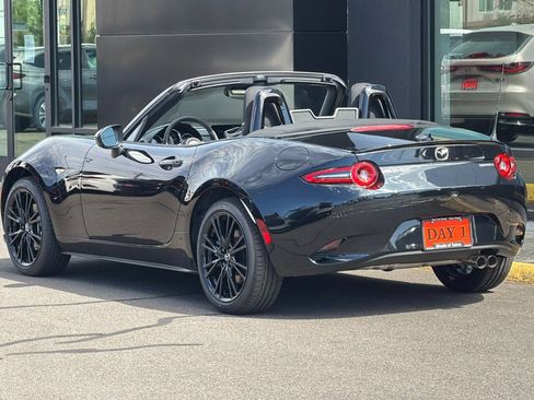 New 2026 MAZDA MX-5 Miata Club RWD image 7