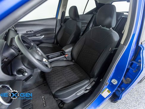 Used 2022 Nissan Kicks SV image 22