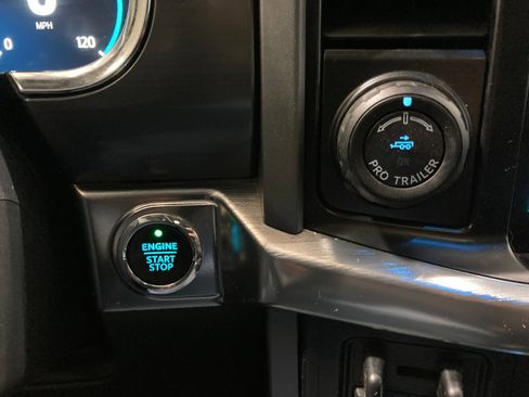 Used 2021 Ford F150 Lariat image 36