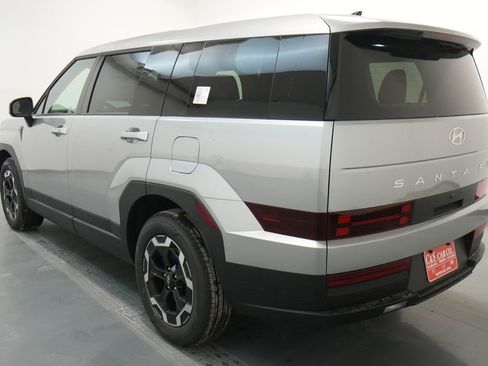 New 2026 Hyundai Santa Fe SE image 8