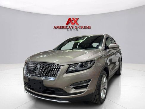 Used 2019 Lincoln MKC Select w/ Select Plus Package image 3