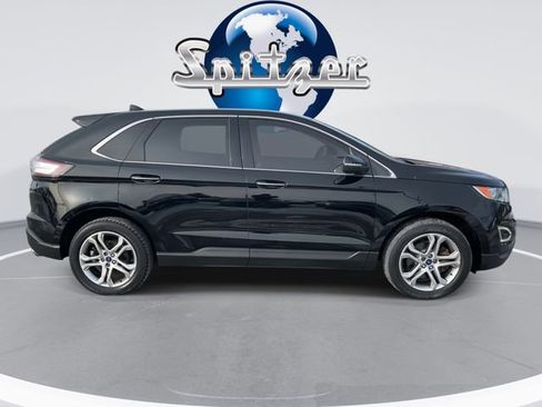 Used 2016 Ford Edge Titanium image 10