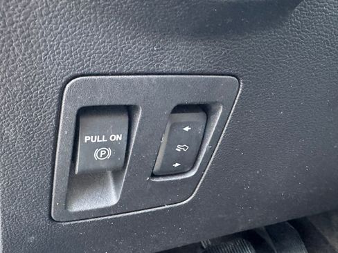 Used 2018 Ford F150 XLT w/ Equipment Group 302A Luxury image 33