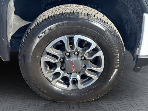 Used 2023 GMC Sierra 3500 AT4 w/ Gooseneck/5TH Wheel Package image 28