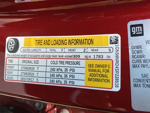 Used 2025 Chevrolet Tahoe LT w/ Comfort Package AWD/4WD image 40