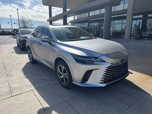 Used 2025 Lexus RX 350 Premium w/ Convenience Package image 2