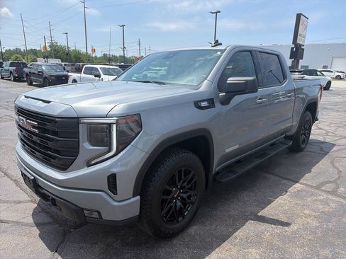 Used 2025 GMC Sierra 1500 Elevation w/ Preferred Package AWD/4WD image 5