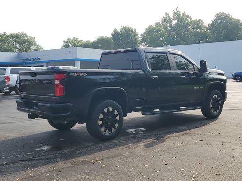 Used 2020 Chevrolet Silverado 2500 Custom w/ Custom Value Package AWD/4WD image 4