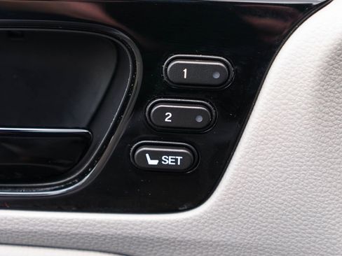 Used 2024 Honda Odyssey Elite image 27