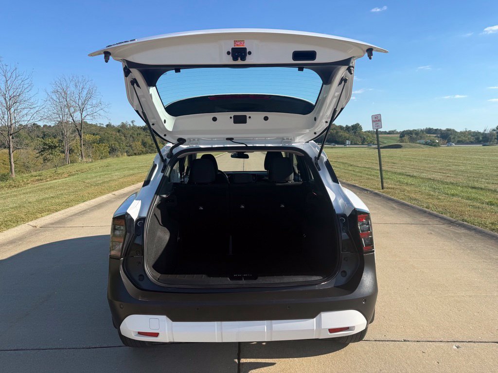 Used 2026 Nissan Kicks S FWD image 6
