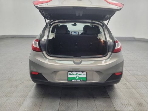 Used 2018 Chevrolet Cruze LT FWD image 29