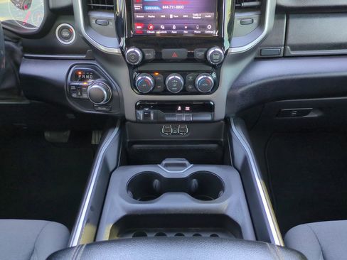 Used 2021 RAM 1500 Big Horn AWD/4WD image 19