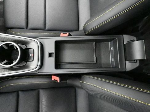 Used 2022 Porsche 911 Turbo S image 44