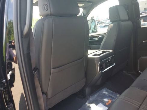 New 2026 Chevrolet Silverado 2500 High Country w/ High Country Premium Package AWD/4WD image 14