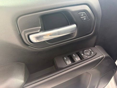 Used 2022 Chevrolet Silverado 1500 Custom w/ Rally Edition RWD image 15