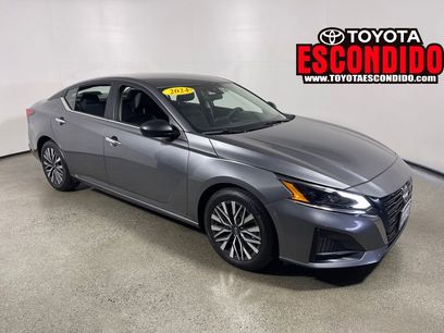 Used 2024 Nissan Altima 2.5 SV