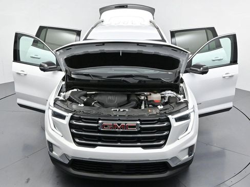 Used 2024 GMC Acadia Elevation w/ Luxury Package FWD image 48