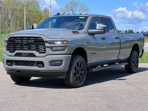 New 2026 RAM 3500 Big Horn AWD/4WD image 44