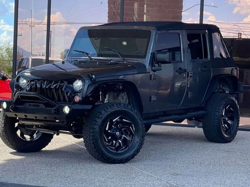Used 2017 Jeep Wrangler Unlimited Sport image 3