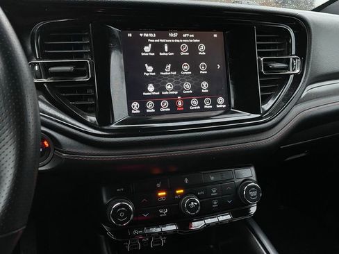 Used 2024 Dodge Durango GT image 17