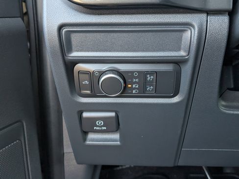 Certified 2022 Ford F150 XL w/ STX Appearance Package image 19