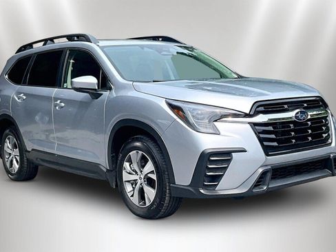 Used 2024 Subaru Ascent Premium w/ Convenience Package AWD/4WD image 1