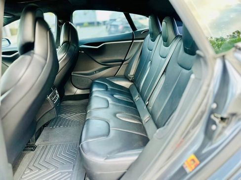Used 2017 Tesla Model S 75 RWD image 11