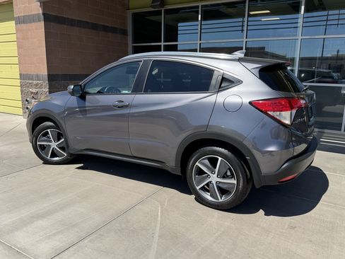 Used 2022 Honda HR-V EX image 5