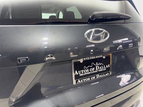 Used 2022 Hyundai Palisade Calligraphy image 21