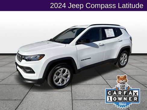 Used 2024 Jeep Compass Latitude image 1