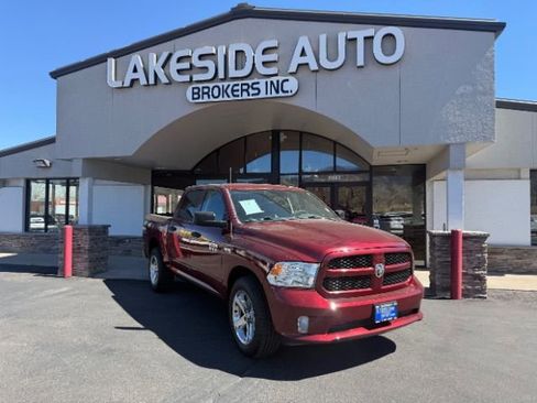 Used 2016 RAM 1500 Express image 1