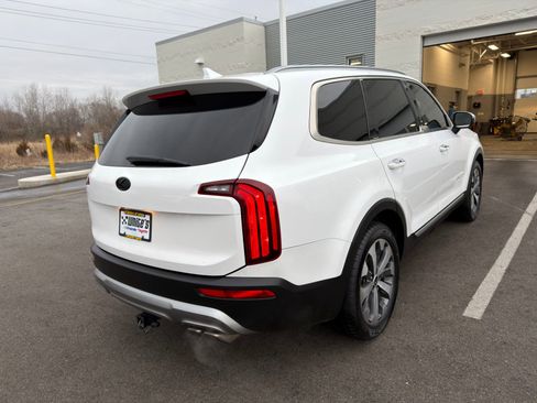 Used 2020 Kia Telluride S w/ S 8 Passenger Seating Package image 7