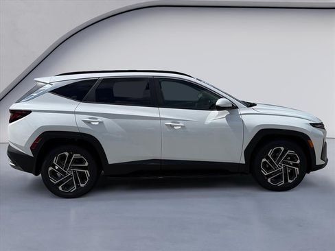 New 2026 Hyundai Tucson SEL Plus FWD image 6