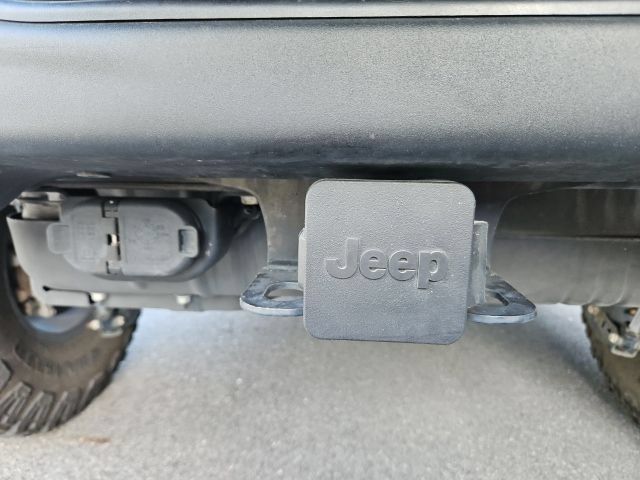 Used 2021 Jeep Wrangler Unlimited Rubicon AWD/4WD image 11