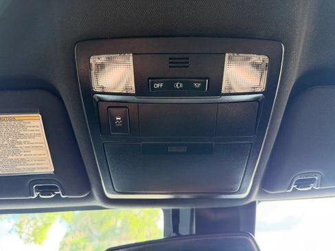 Used 2019 Toyota Tacoma TRD Sport w/ Technology Package AWD/4WD image 42