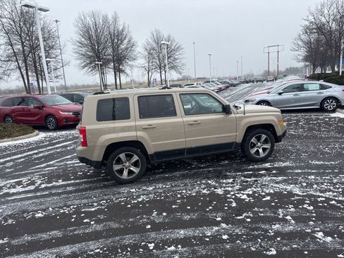 Used 2017 Jeep Patriot High Altitude image 11