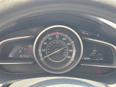 Used 2016 MAZDA MAZDA3 i Sport w/ Preferred Equipment Package FWD image 29