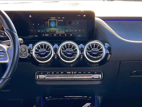 Used 2023 Mercedes-Benz GLA 250 4MATIC w/ AMG Line Exterior image 7