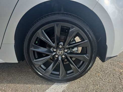 Certified 2025 Toyota Corolla XSE image 33