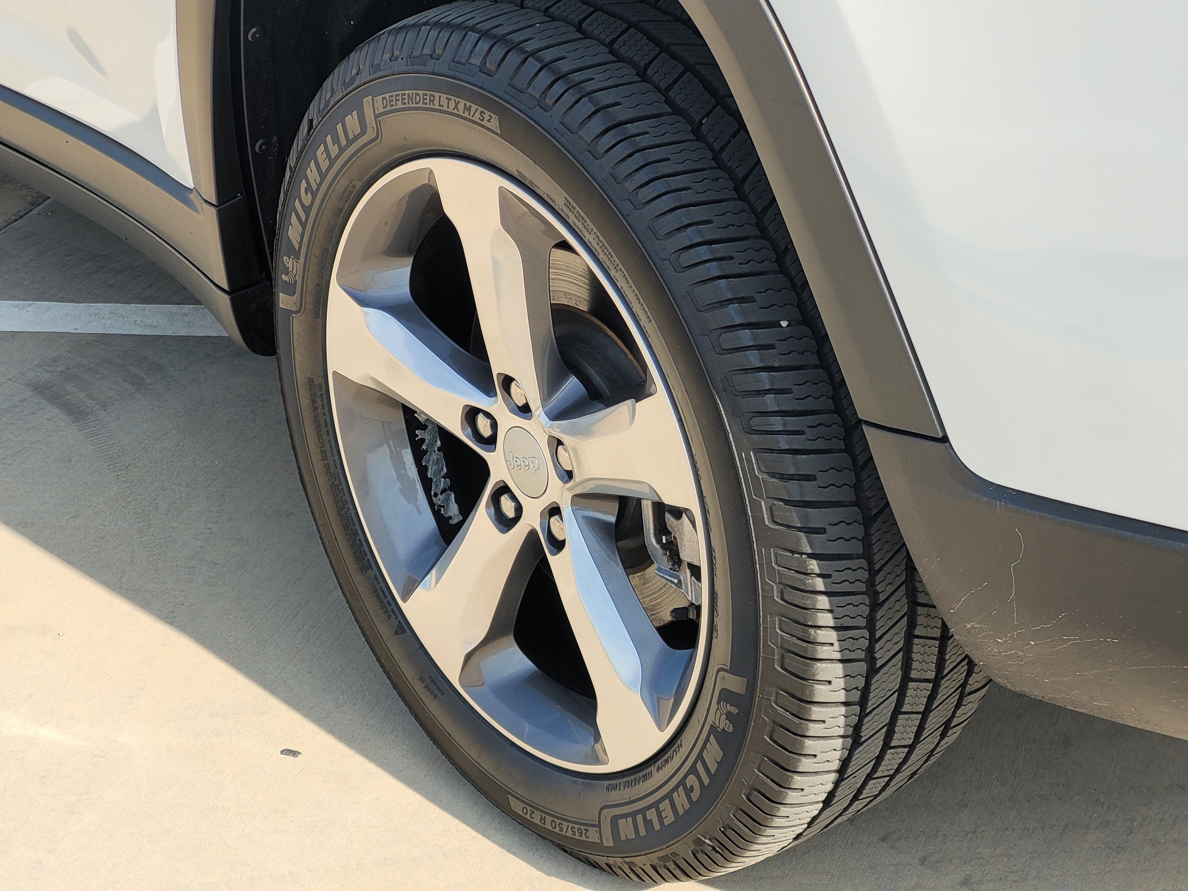 Used 2021 Jeep Grand Cherokee L Limited RWD image 7