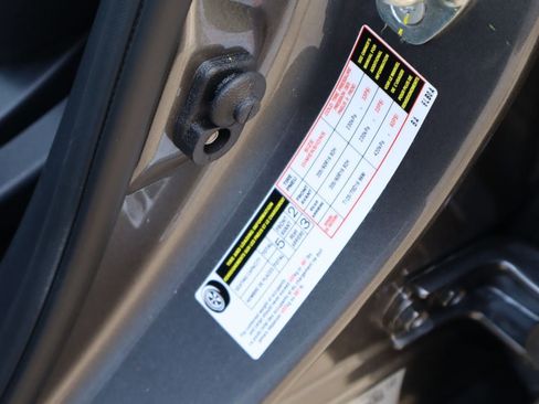 Used 2025 Nissan Sentra SV w/ All-Weather Package FWD image 28