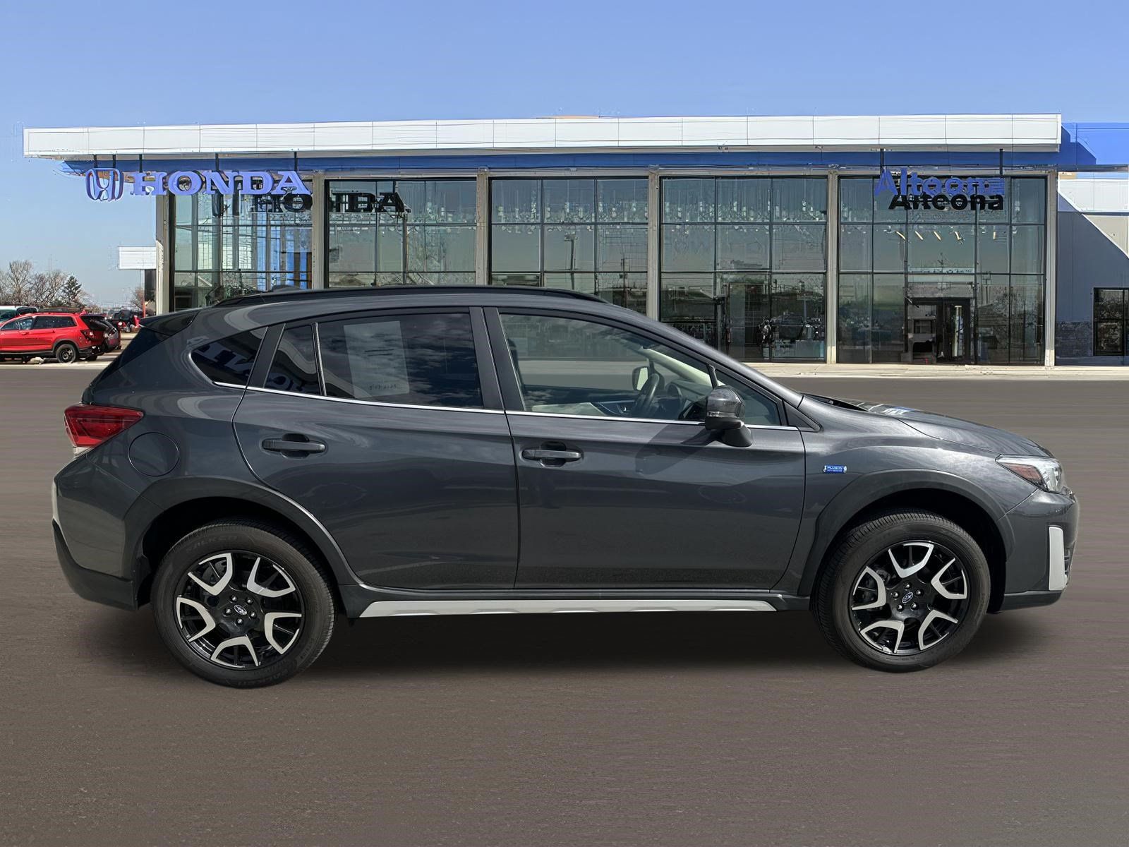 Used 2023 Subaru Crosstrek Hybrid AWD/4WD image 5