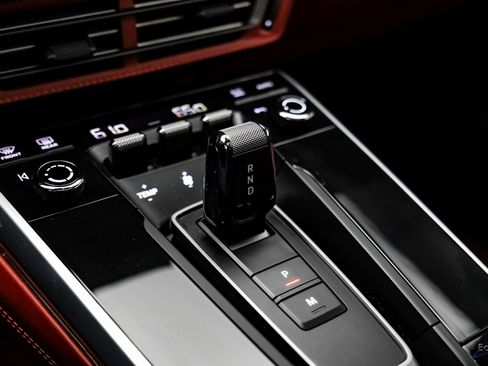 Used 2021 Porsche 911 Turbo S image 68