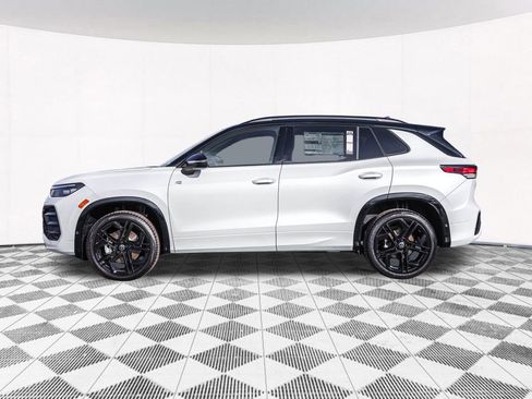 New 2025 Volkswagen Tiguan SE R-Line image 18